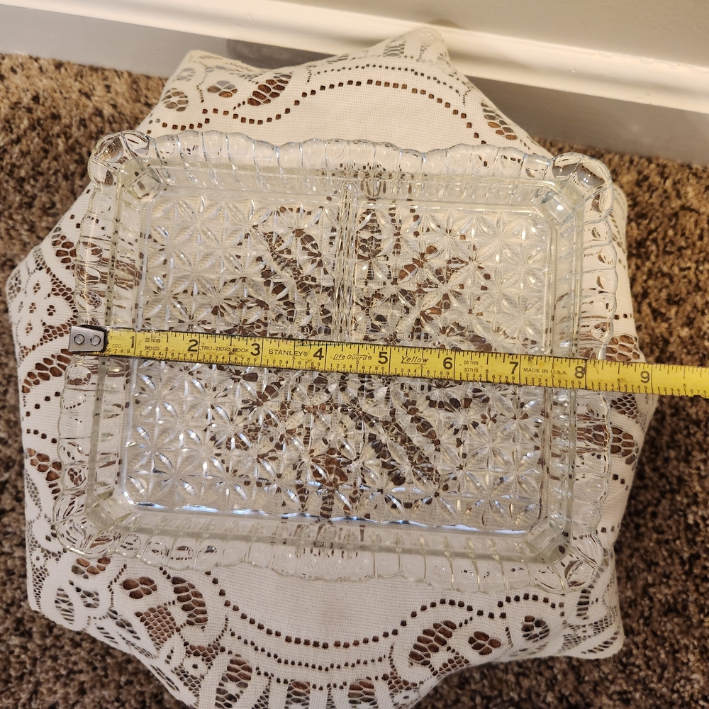 Pressed Glass Divided Vanity Tray OR Relish Dish With Scalloped Edge - Picture 7 of 8